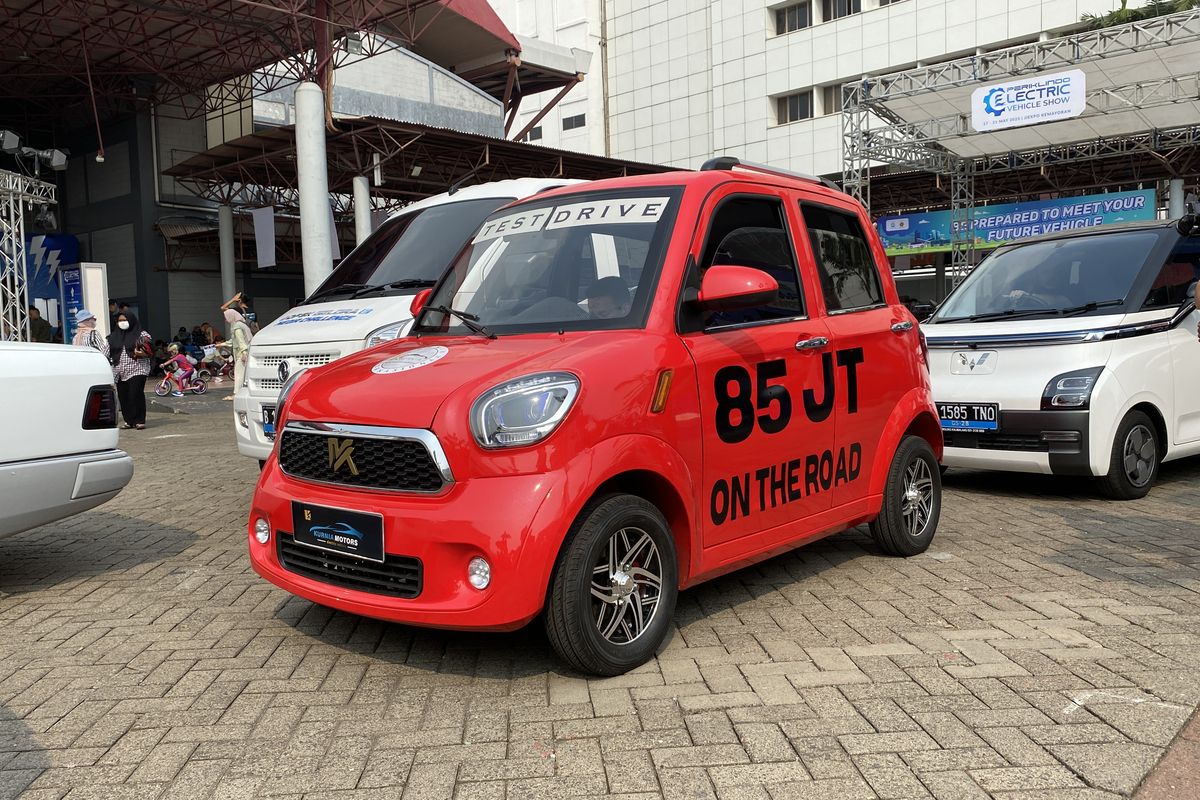 Mobil Listrik Murah dengan Harga Setara LCG