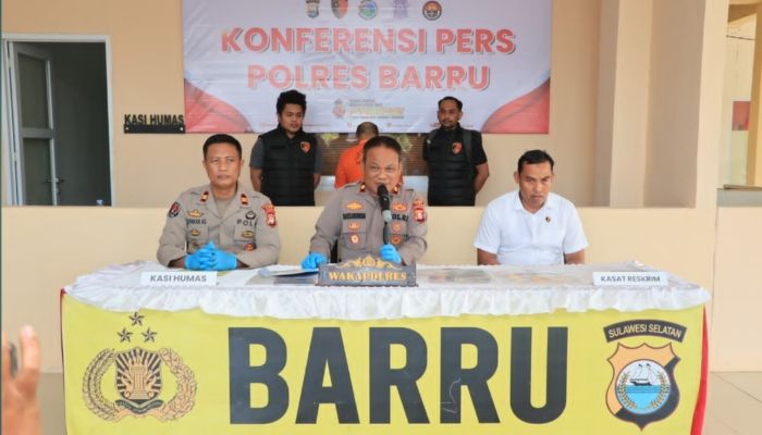 Tersangka ED dibebaskan Polres Barru