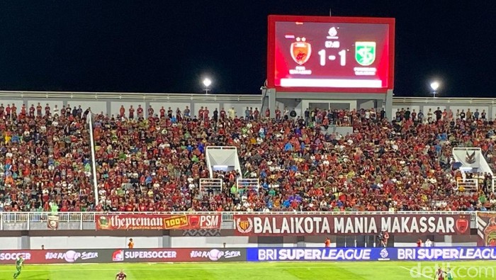 Stadion BJ Habibie Perdana Ramai 6.434 Penonton